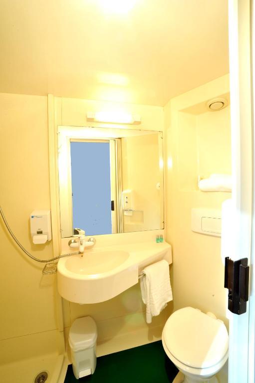 Fasthotel Vendôme Pokoj fotografie